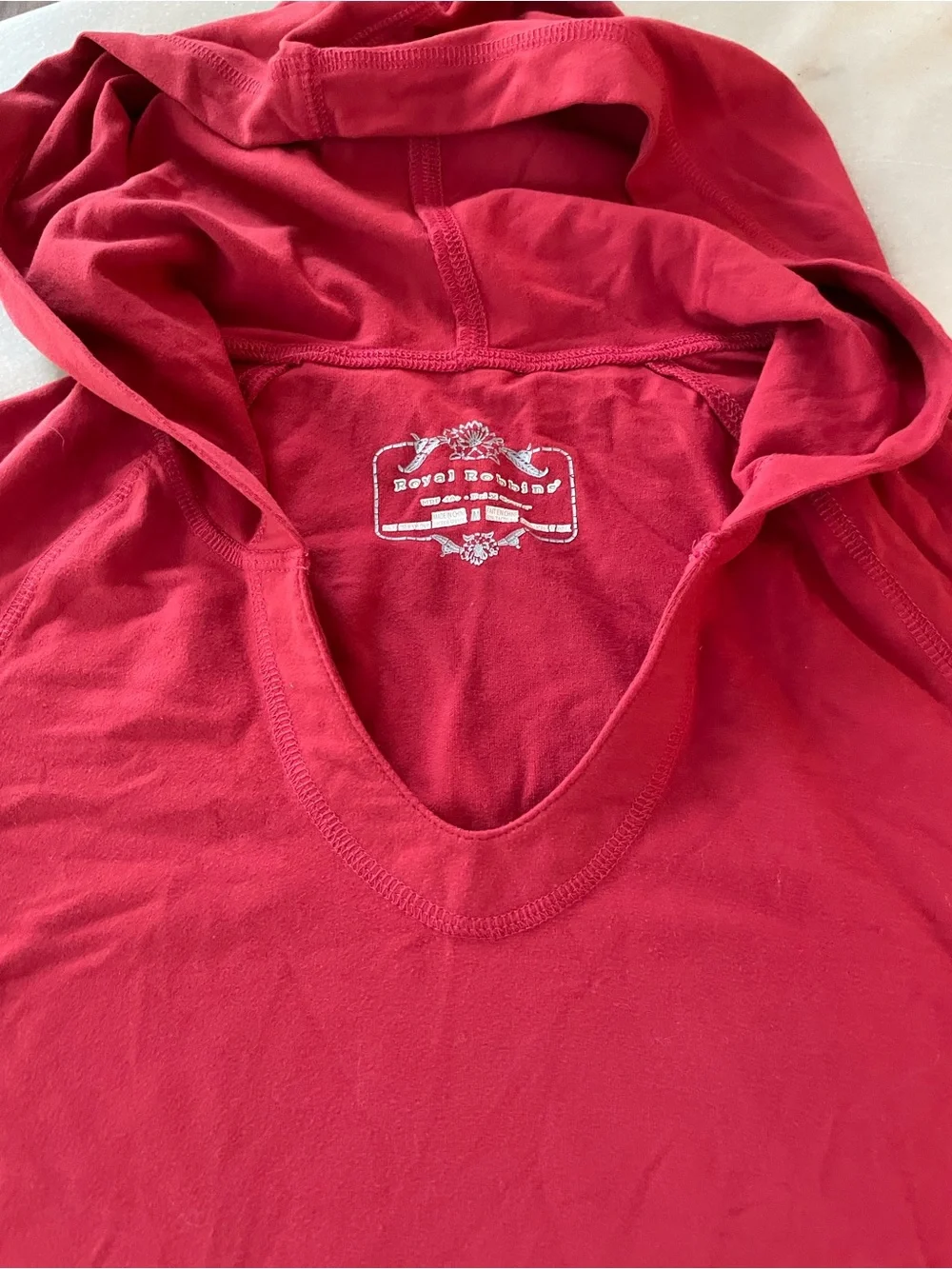 Royal Robbins Women's Raspberry Red long sleeve hooded top size M